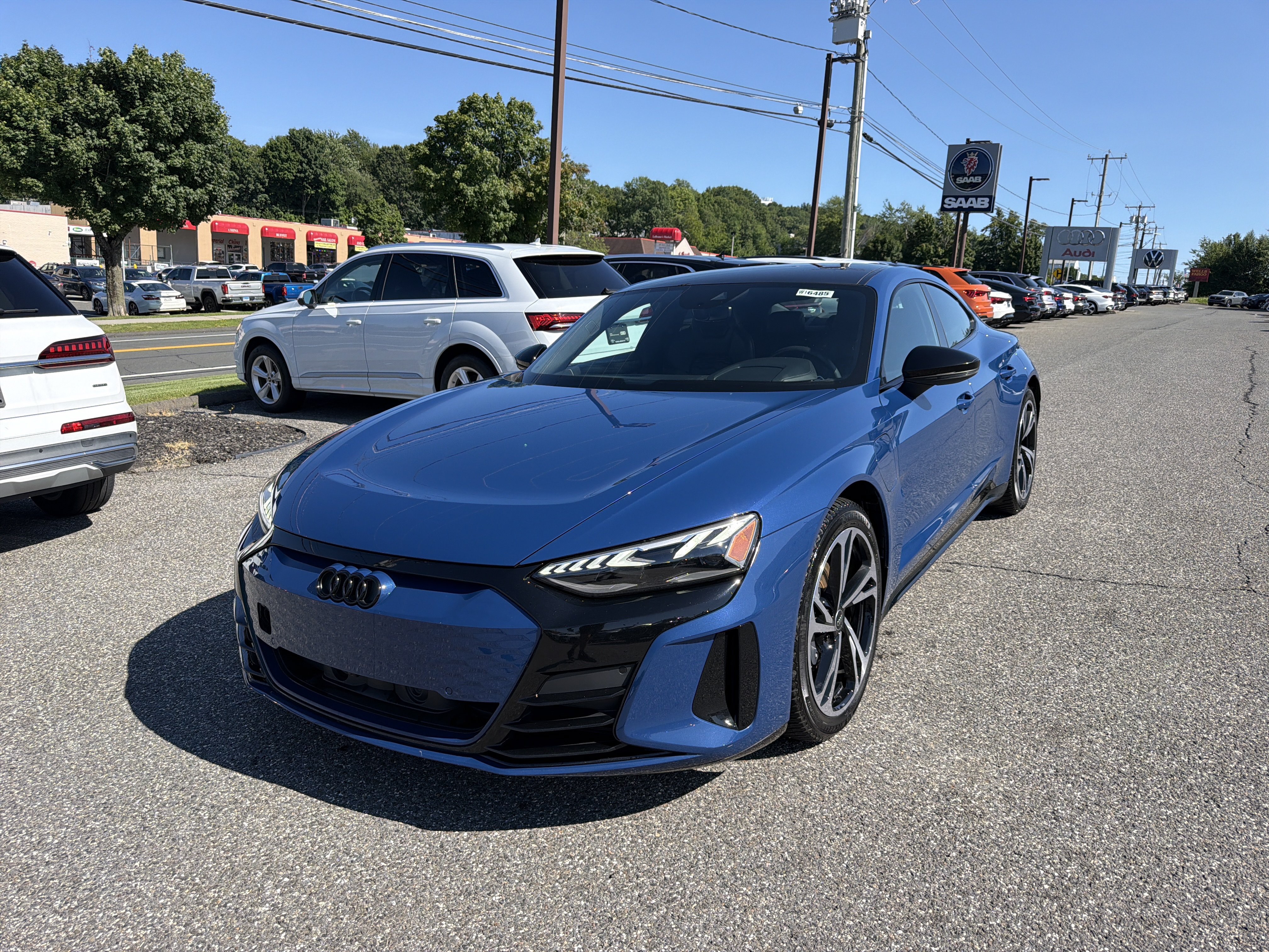 Certified 2024 Audi e-tron GT Premium Plus w/ Performance Package AWD/4WD image 3