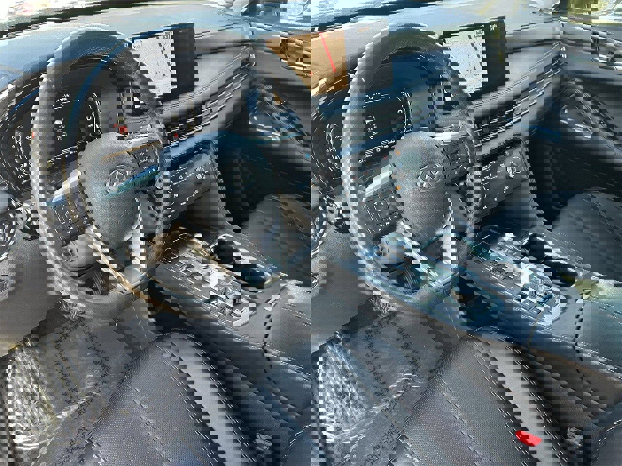 Certified 2023 INFINITI QX60 Luxe w/ Vision Package image 32