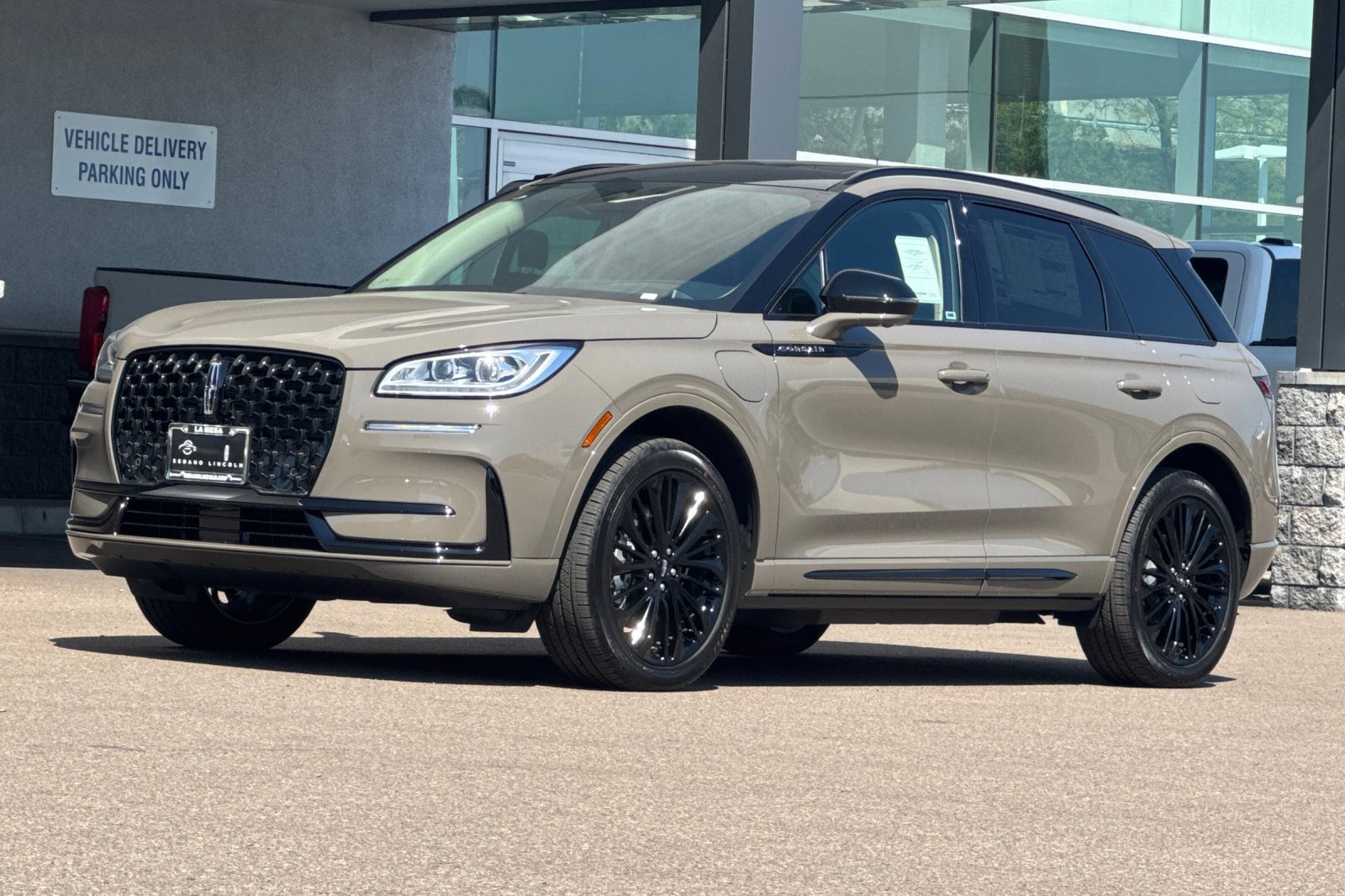 New 2025 Lincoln Corsair Grand Touring w/ Equipment Group 302A image 7
