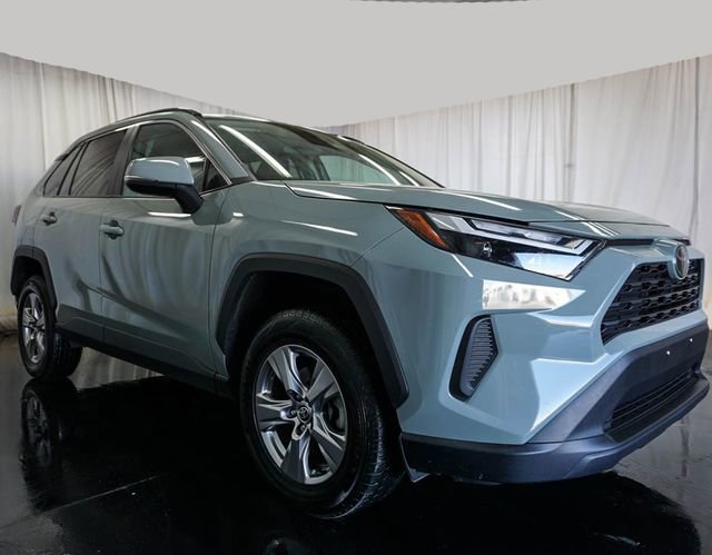 Used 2023 Toyota RAV4 XLE image 2