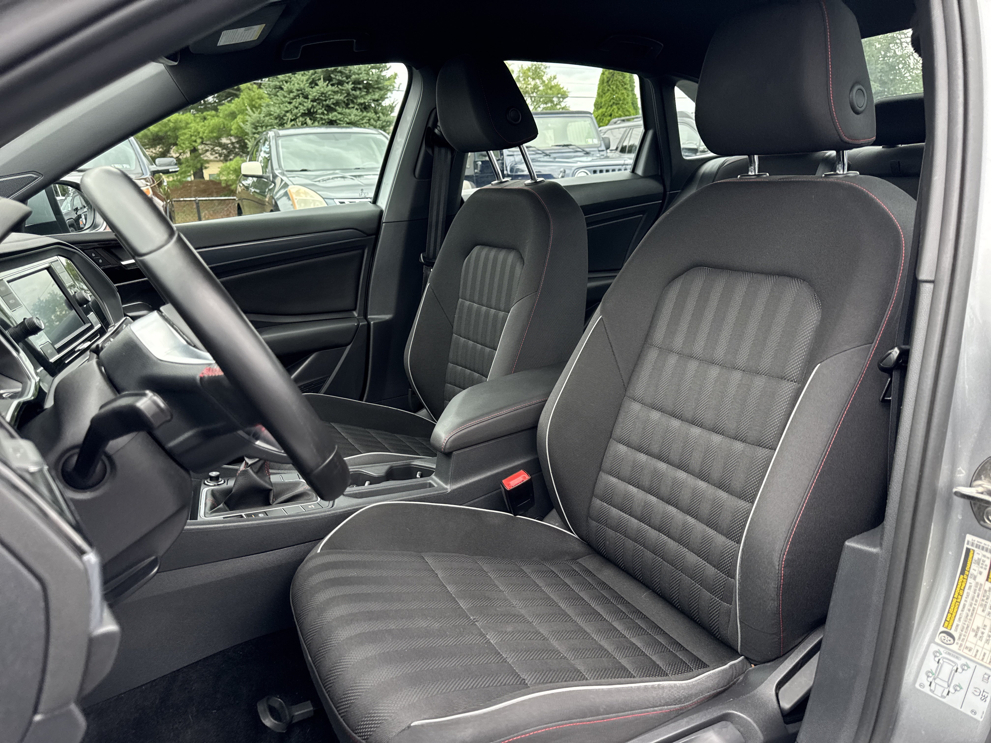 Used 2020 Volkswagen Jetta GLI FWD image 13