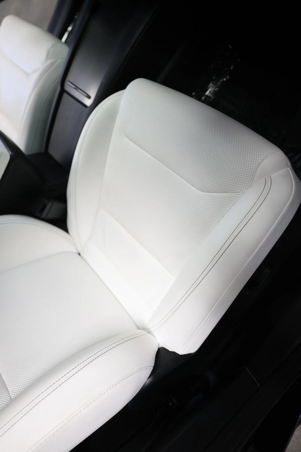 Used 2018 Tesla Model X P100D image 35