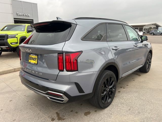 Used 2022 Kia Sorento SX AWD/4WD image 7