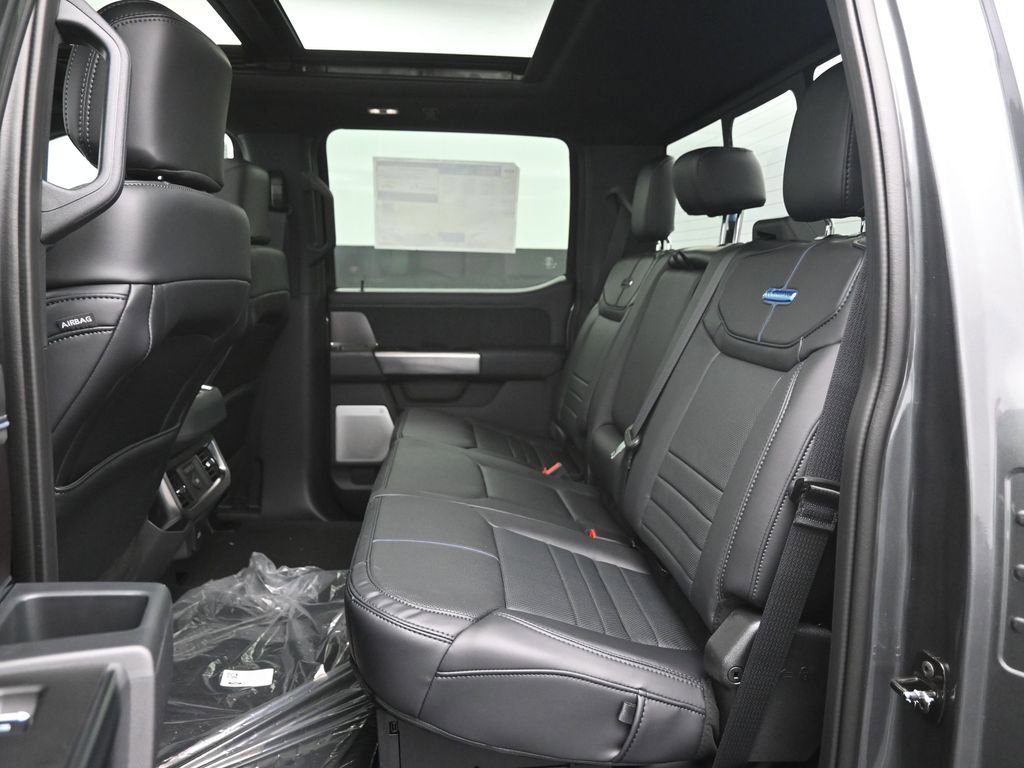 New 2026 Ford F450 Platinum image 2