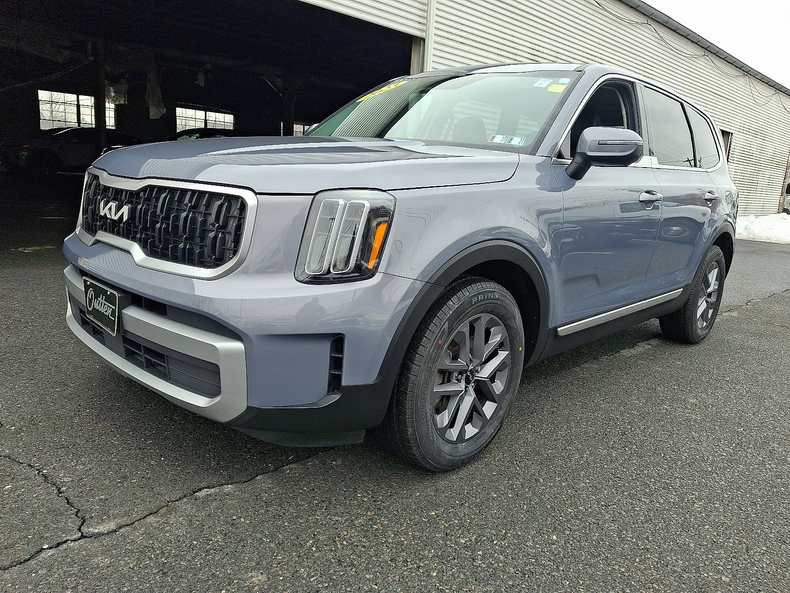 Used 2023 Kia Telluride LX