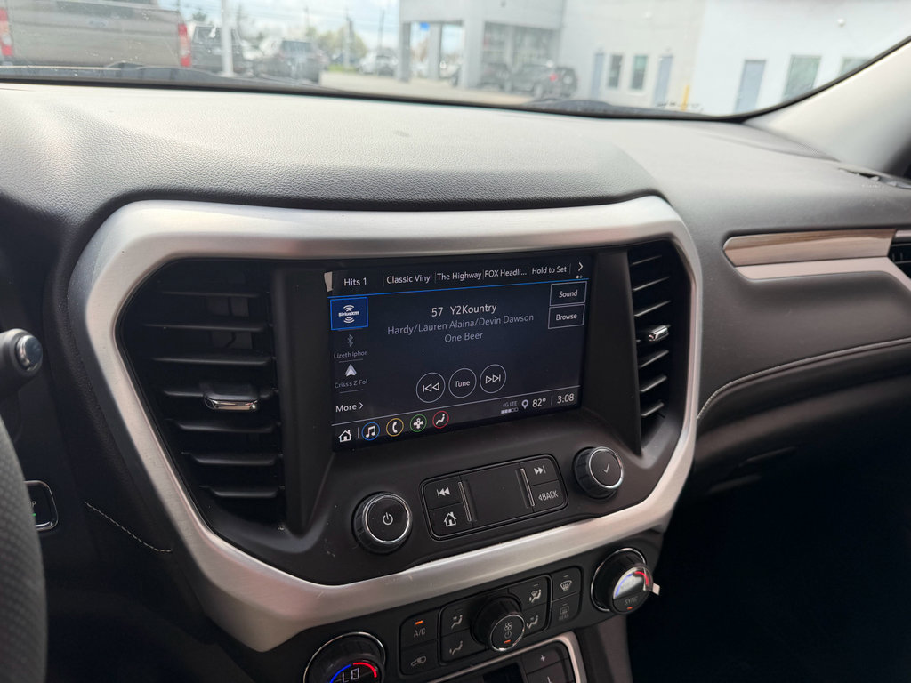 Used 2023 GMC Acadia SLE w/ Driver Convenience Package image 5