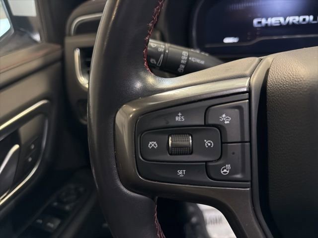 Used 2022 Chevrolet Suburban RST w/ Luxury Package AWD/4WD image 36