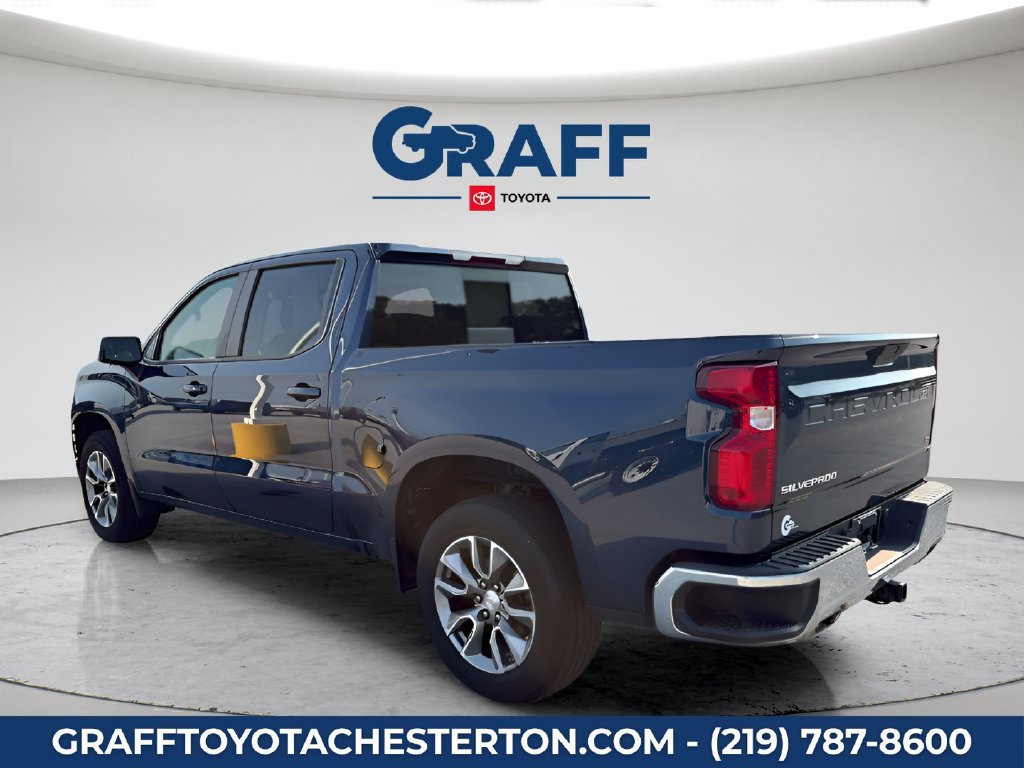 Used 2022 Chevrolet Silverado 1500 LT w/ Z71 Off-Road Package AWD/4WD image 10