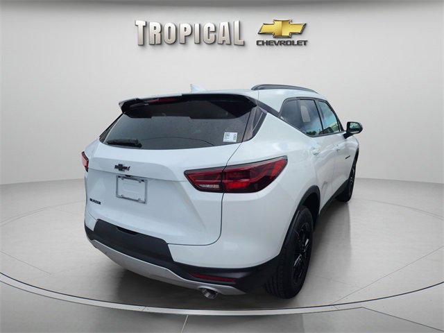 New 2025 Chevrolet Blazer LT w/ Midnight/Sport Edition image 3