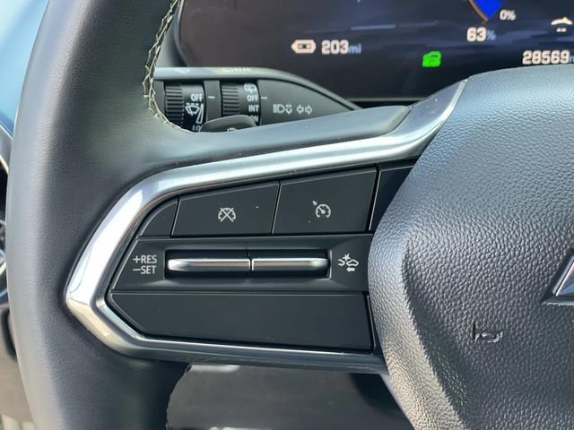 Used 2025 Chevrolet Equinox EV LT w/ Convenience Package image 9