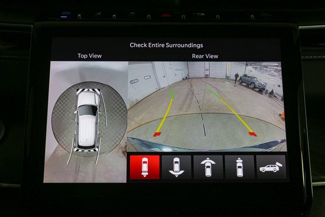 Used 2022 Jeep Grand Cherokee Limited 4xe w/ Luxury Tech Group II image 32