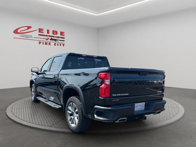 Used 2020 Chevrolet Silverado 1500 RST w/ True North Edition AWD/4WD image 7