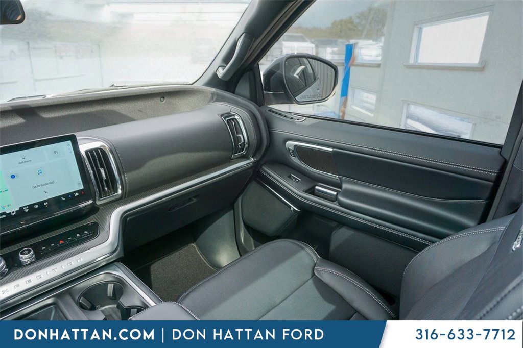 New 2025 Ford Expedition Platinum image 23