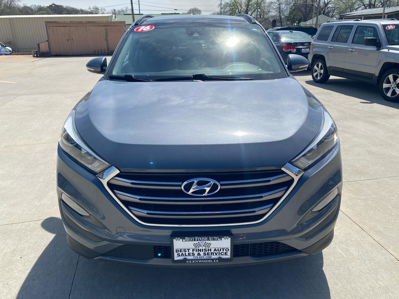 Used 2016 Hyundai Tucson Limited w/ Option Group 03 AWD/4WD image 3