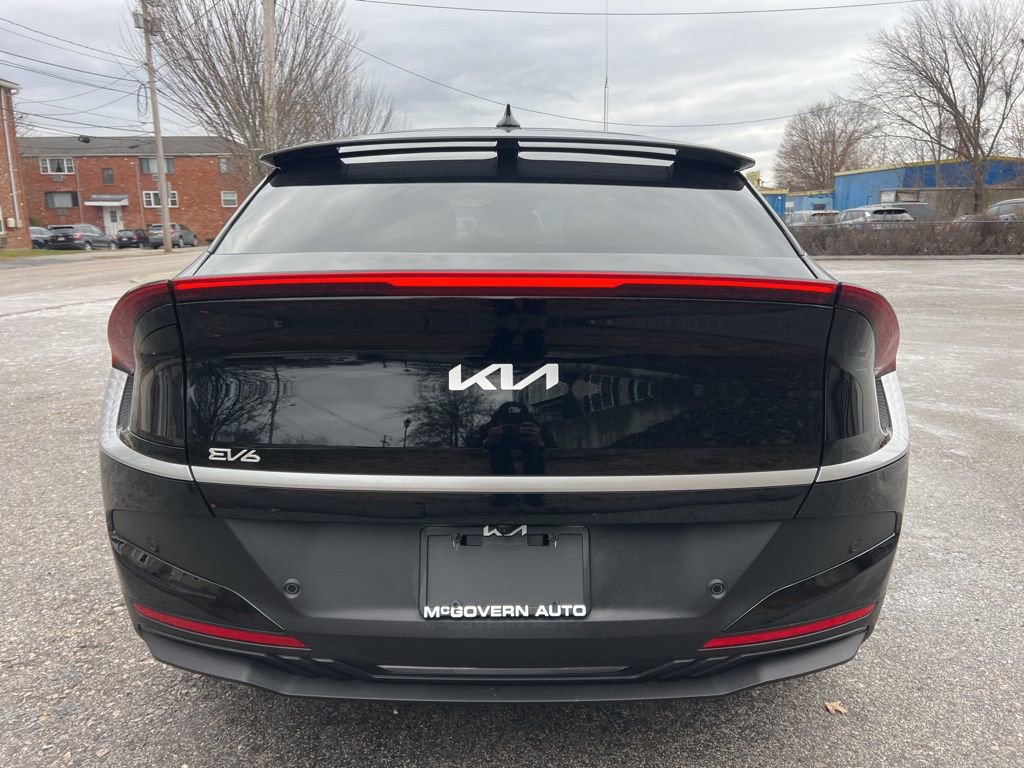 Certified 2025 Kia EV6 Light image 4