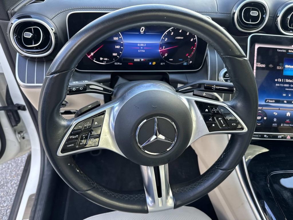 Used 2023 Mercedes-Benz GLC 300 image 22