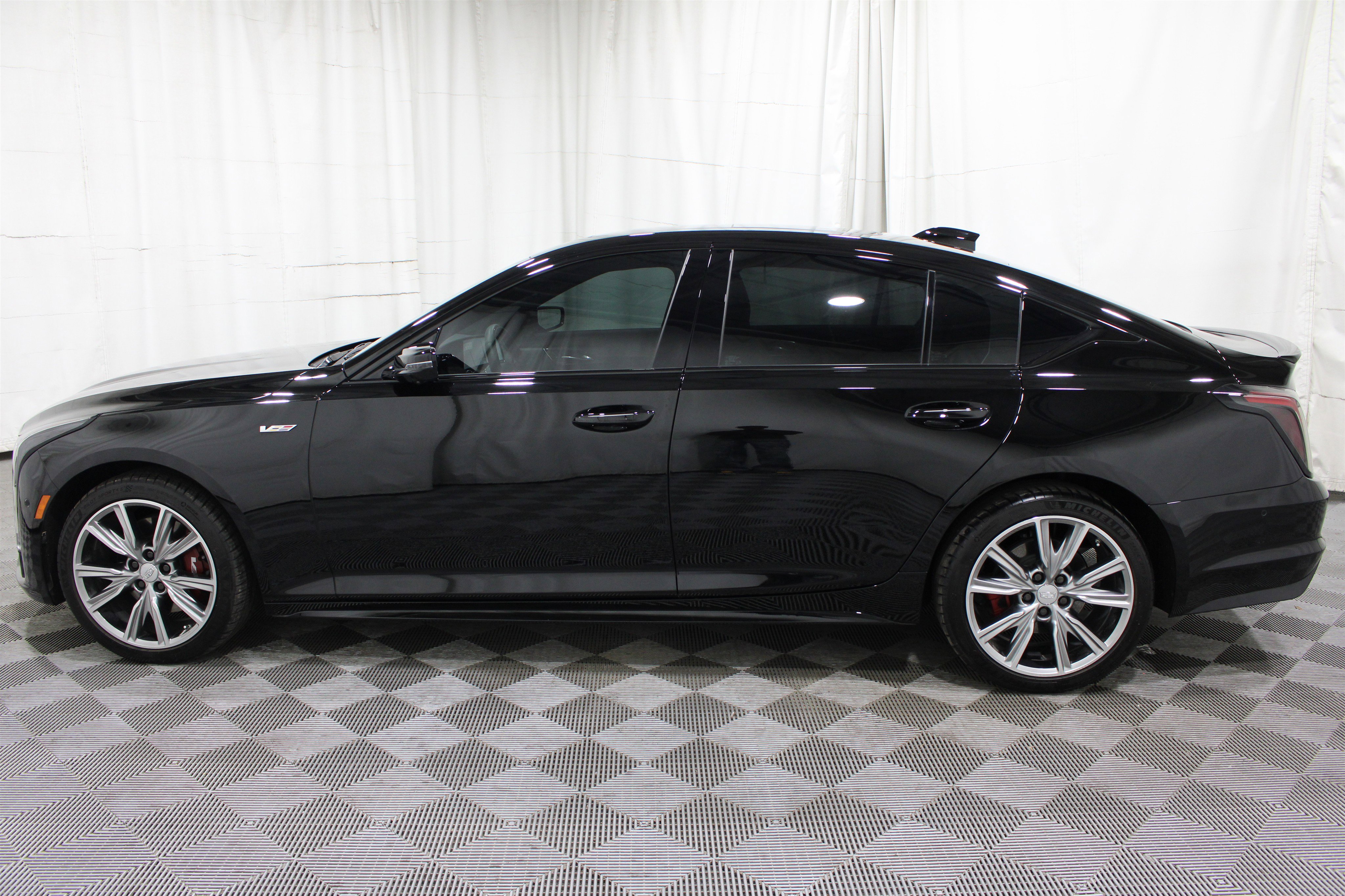 Certified 2026 Cadillac CT5 V w/ Technology Package AWD/4WD image 37