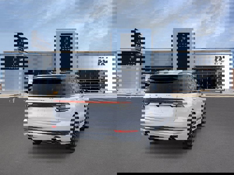 New 2025 Lincoln Aviator Black Label w/ Black Label Special Edition image 8