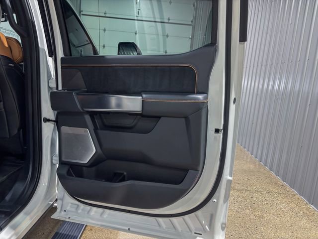 Used 2024 Ford F250 Platinum image 27