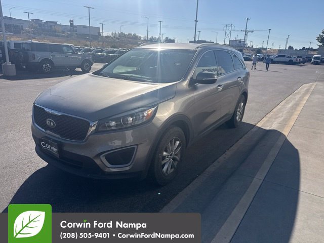 Used 2018 Kia Sorento AWD image 3