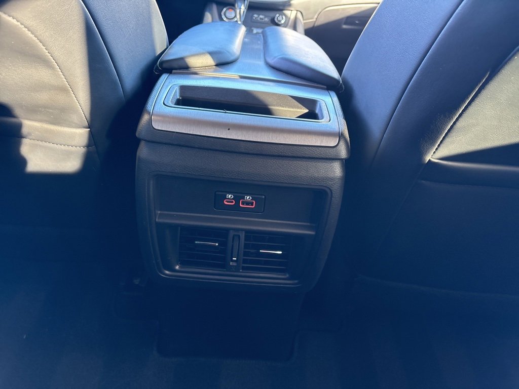 Used 2024 Nissan Murano SV image 24