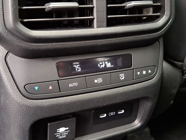 Certified 2025 Honda Pilot TrailSport image 12
