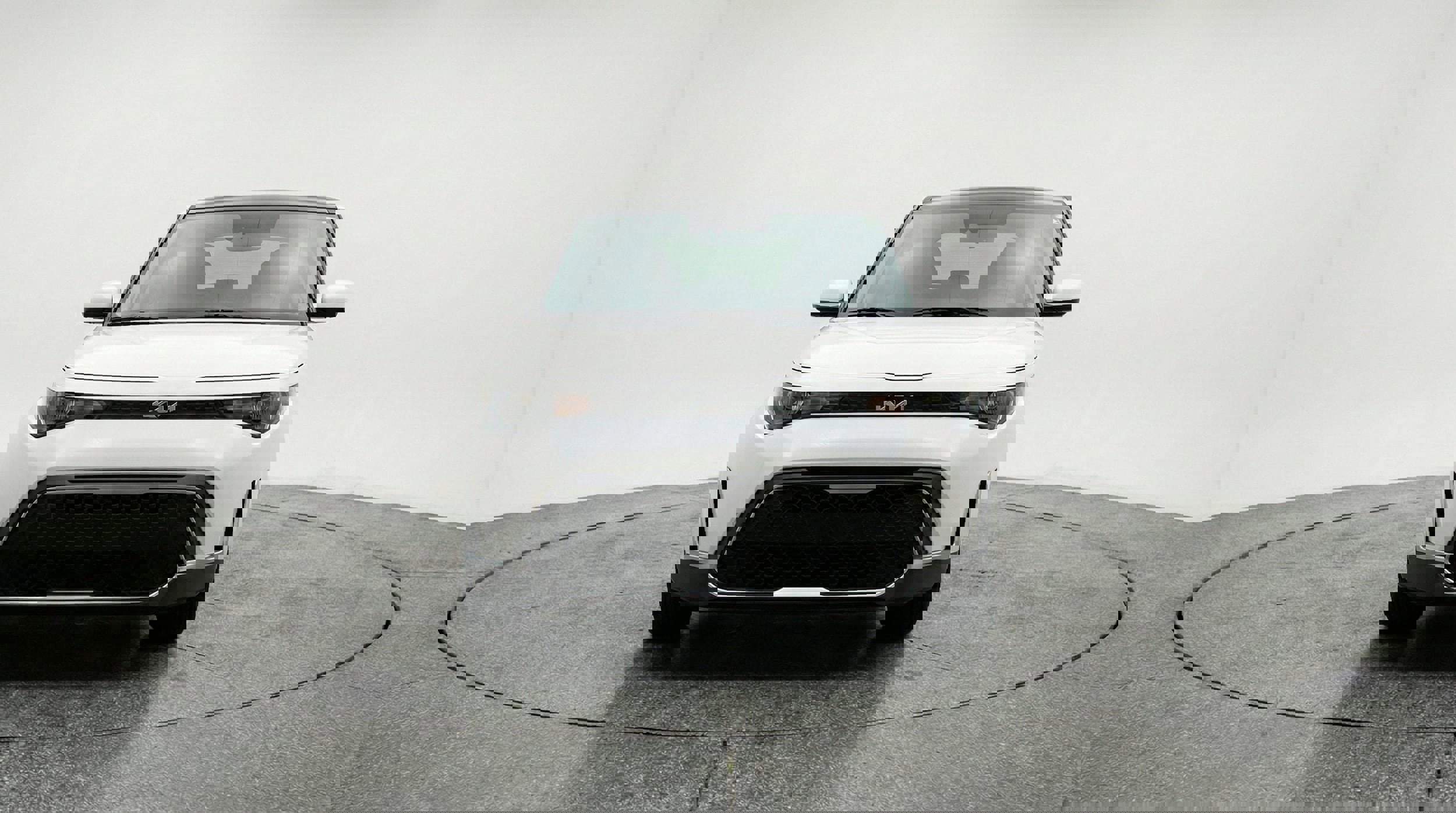 Used 2025 Kia Soul LX w/ LX Technology Package image 2