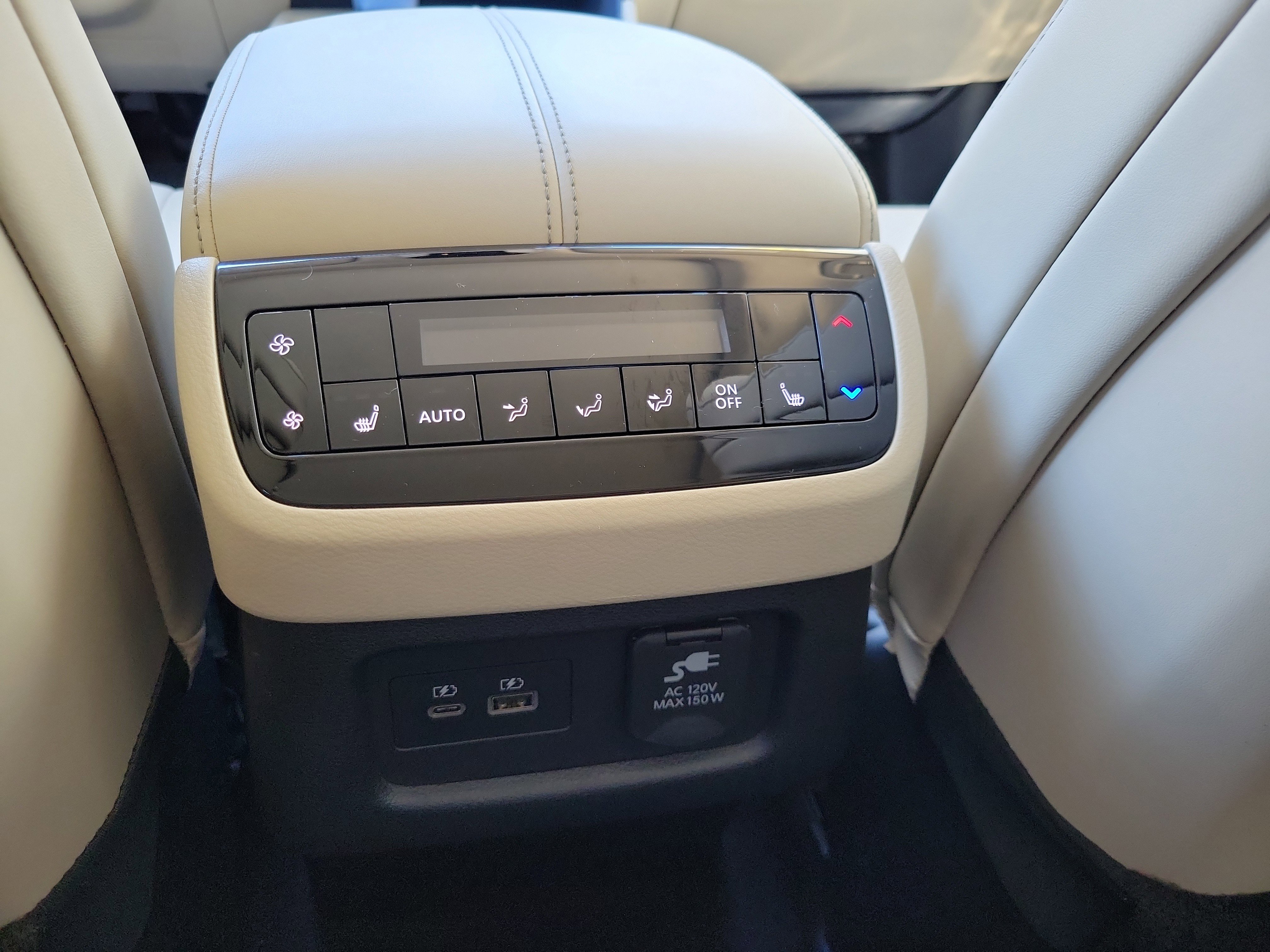 Certified 2023 INFINITI QX60 Sensory w/ Vision Package AWD/4WD image 15