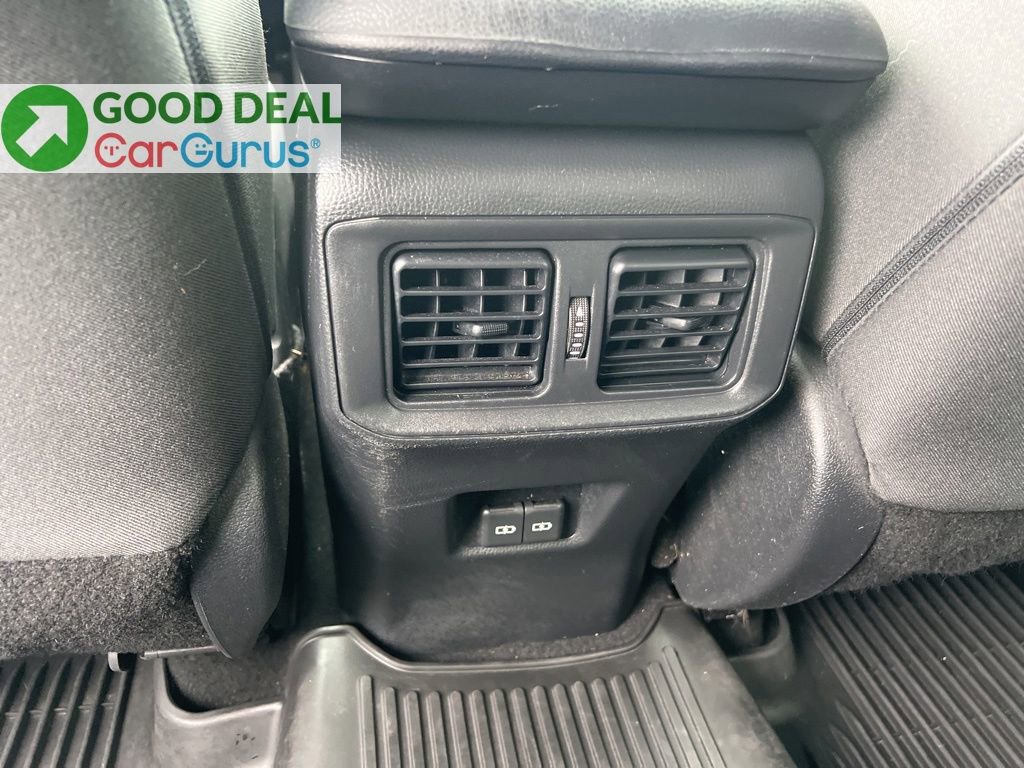 Used 2022 Toyota RAV4 XLE w/ Convenience Package image 20