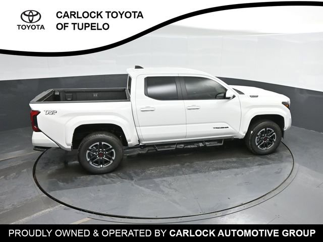 New 2025 Toyota Tacoma TRD Sport w/ TRD Sport Upgrade Package AWD/4WD image 30