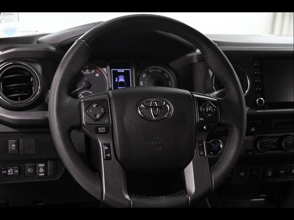 Used 2022 Toyota Tacoma TRD Off-Road w/ Technology Package RWD image 7