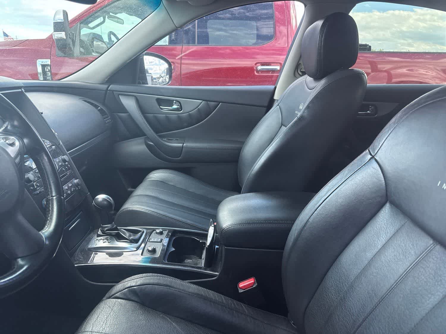 Used 2013 INFINITI FX37 AWD w/ Premium Pkg image 30