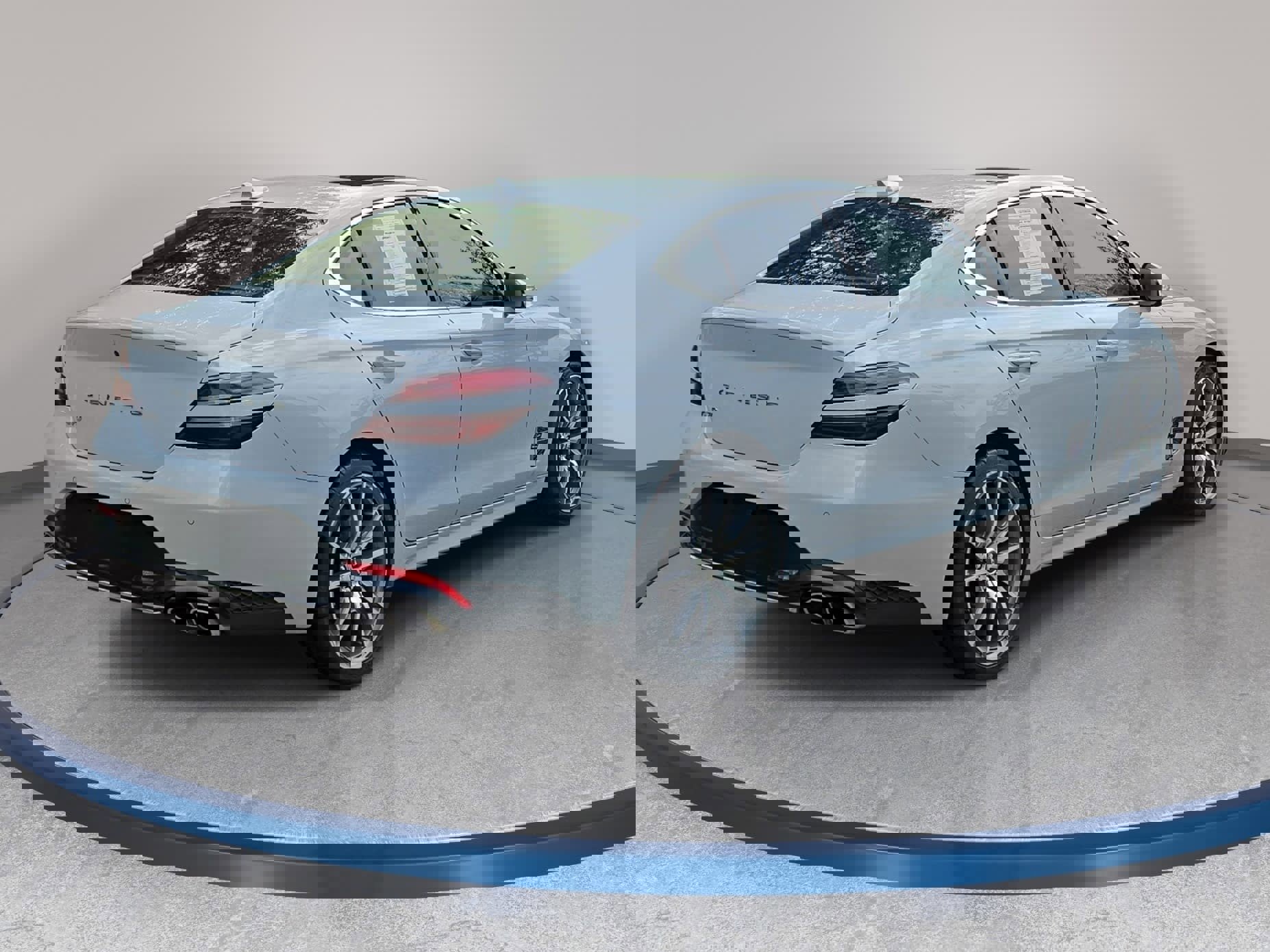 Used 2022 Genesis G70 2.0T w/ Prestige Package image 5