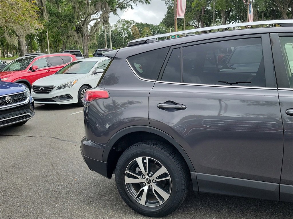 Used 2018 Toyota RAV4 XLE image 15