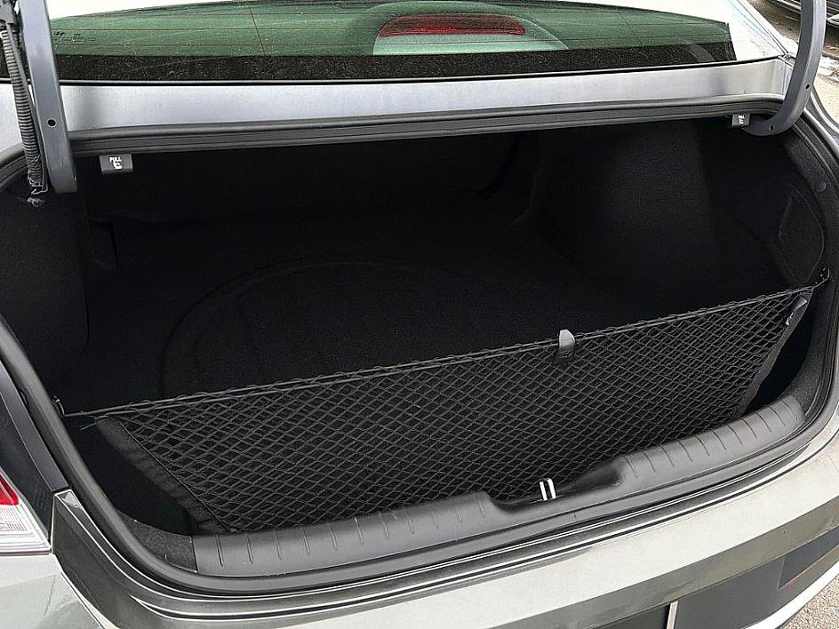 Certified 2024 Hyundai Elantra SEL image 24