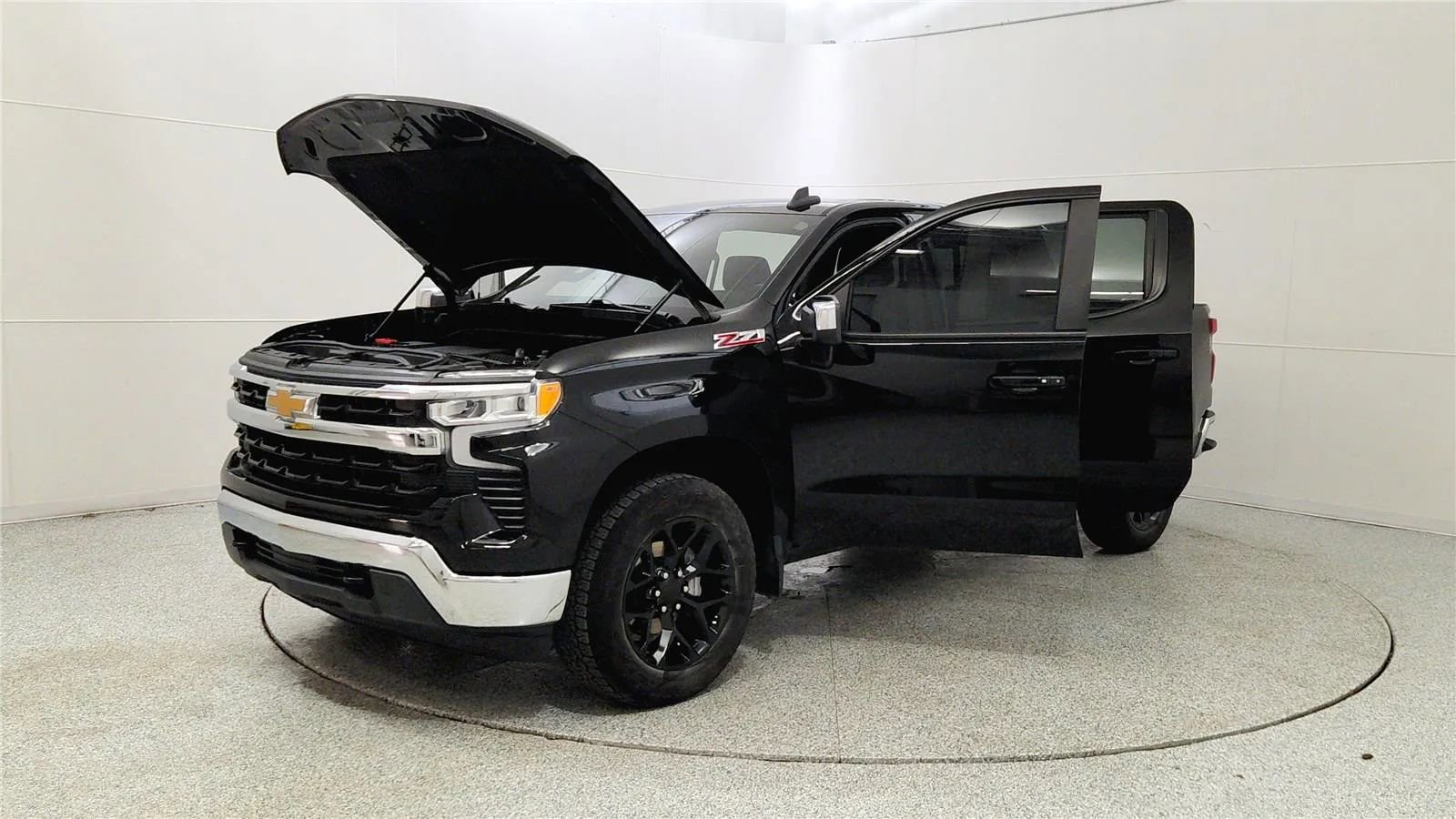 Used 2023 Chevrolet Silverado 1500 LT image 10