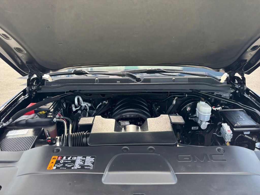 Used 2019 GMC Yukon Denali w/ Denali Ultimate Package AWD/4WD image 30
