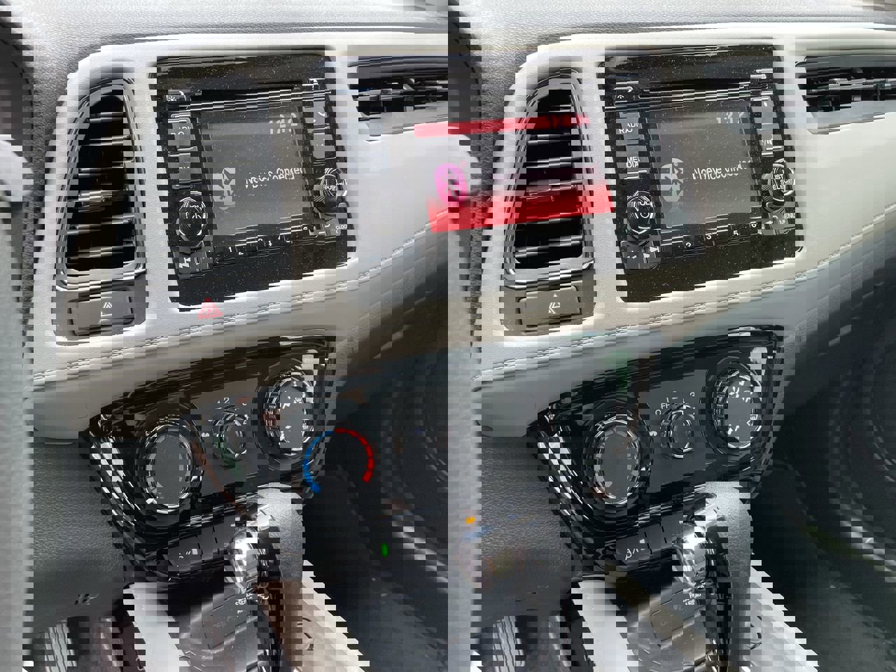 Used 2022 Honda HR-V LX image 12