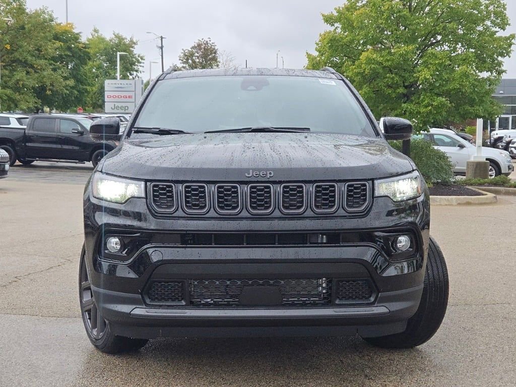 New 2026 Jeep Compass Limited w/ Limited Altitude Pack image 5