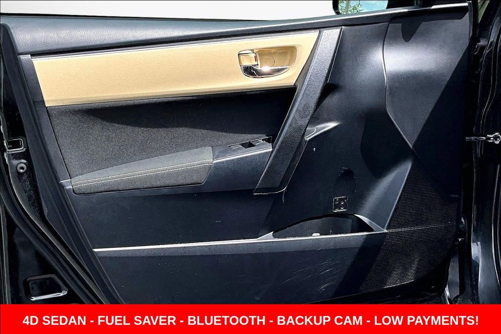 Used 2017 Toyota Corolla LE image 19