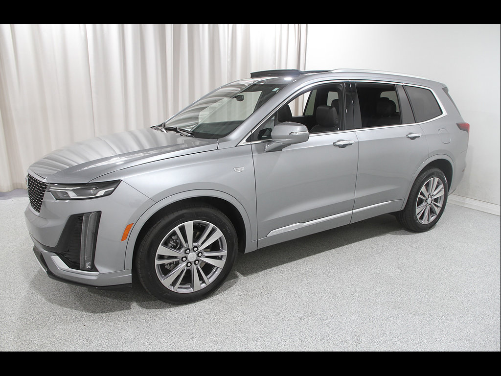 Certified 2025 Cadillac XT6 Premium Luxury w/ LPO, Floor Liner Package AWD/4WD image 3