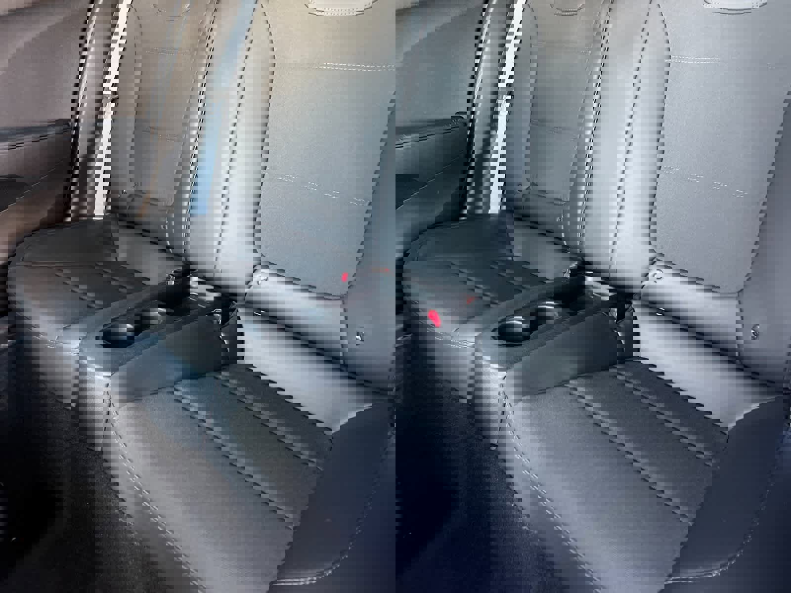 Certified 2022 Hyundai Veloster N image 4