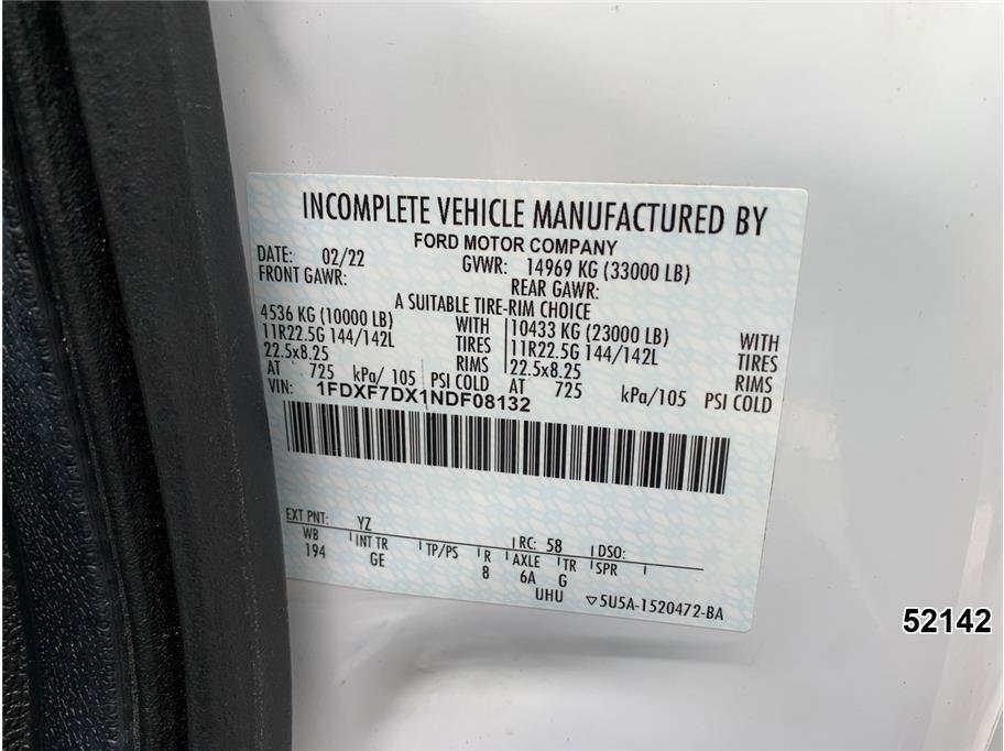 Used 2022 Ford F750 2WD Regular Cab Super Duty image 17