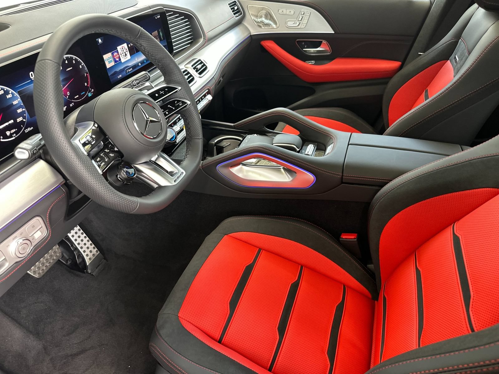 New 2026 Mercedes-Benz GLE 63 AMG S image 10