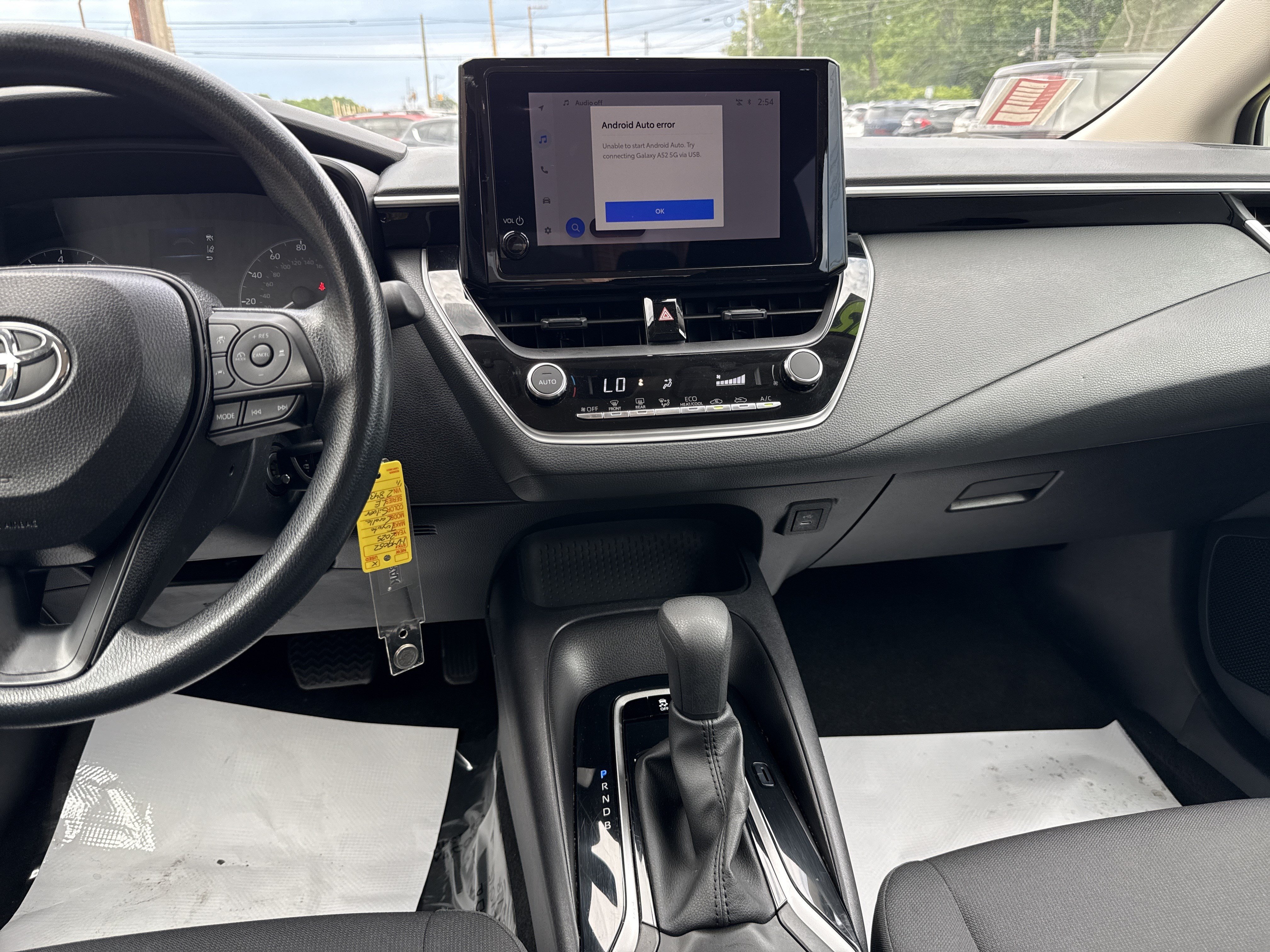 Used 2025 Toyota Corolla LE FWD image 24