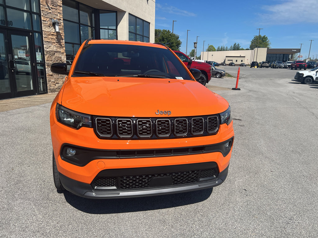New 2026 Jeep Compass Latitude AWD/4WD image 1