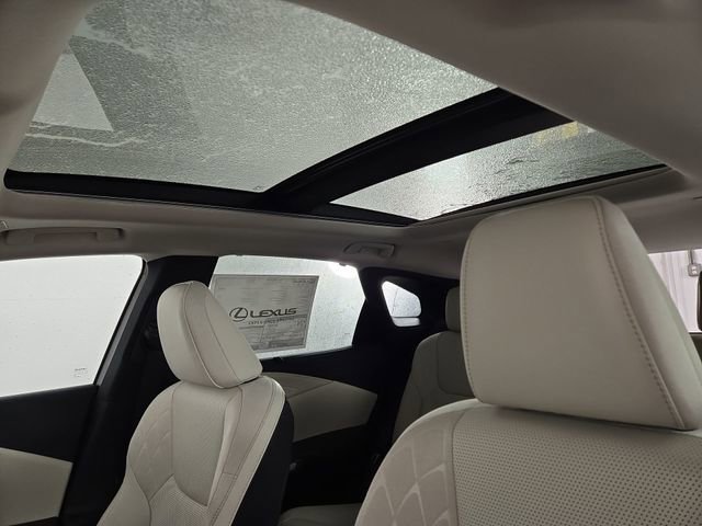 New 2026 Lexus RX 350 AWD image 31