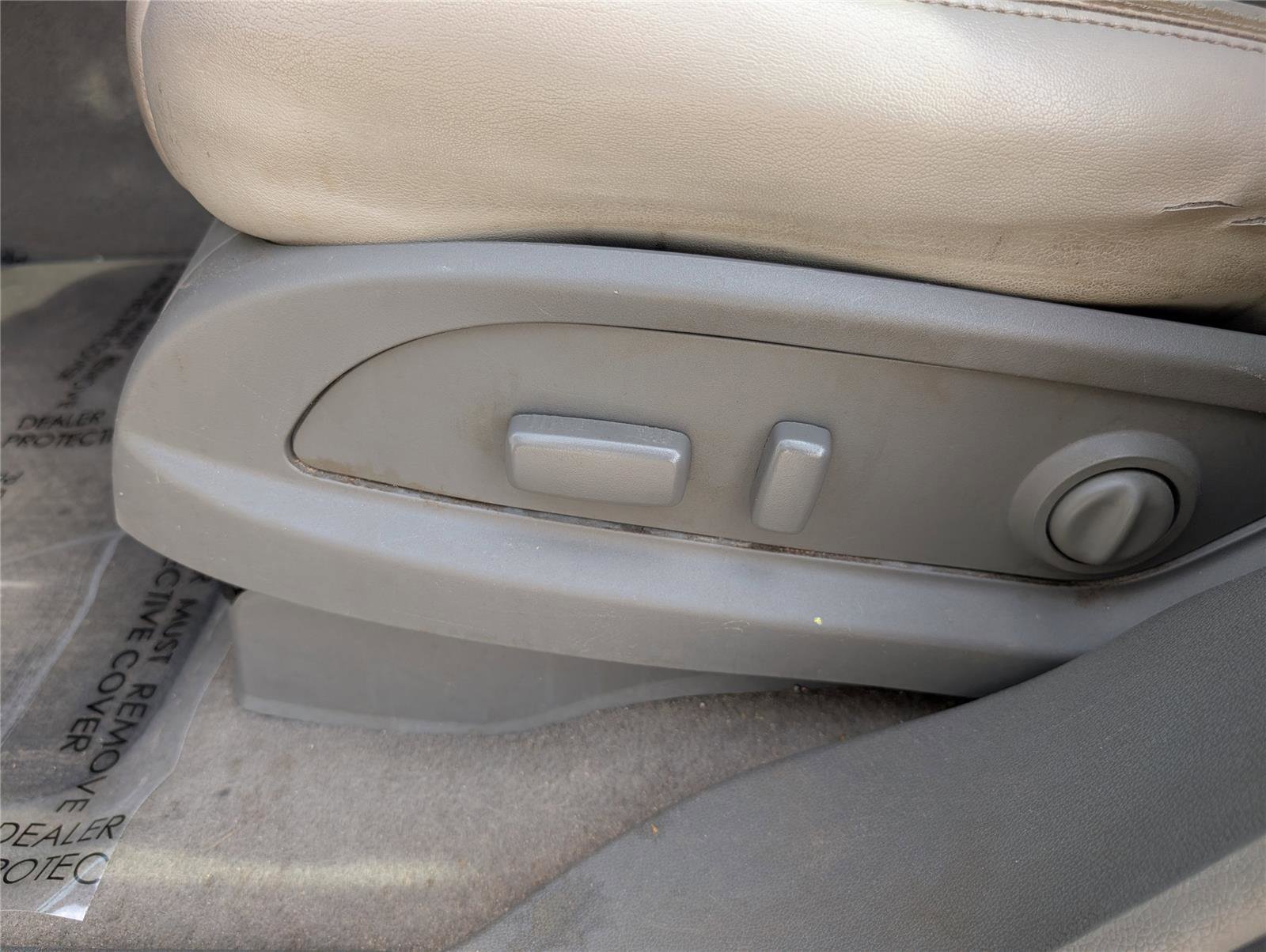 Used 2017 Chevrolet Traverse Premier image 13