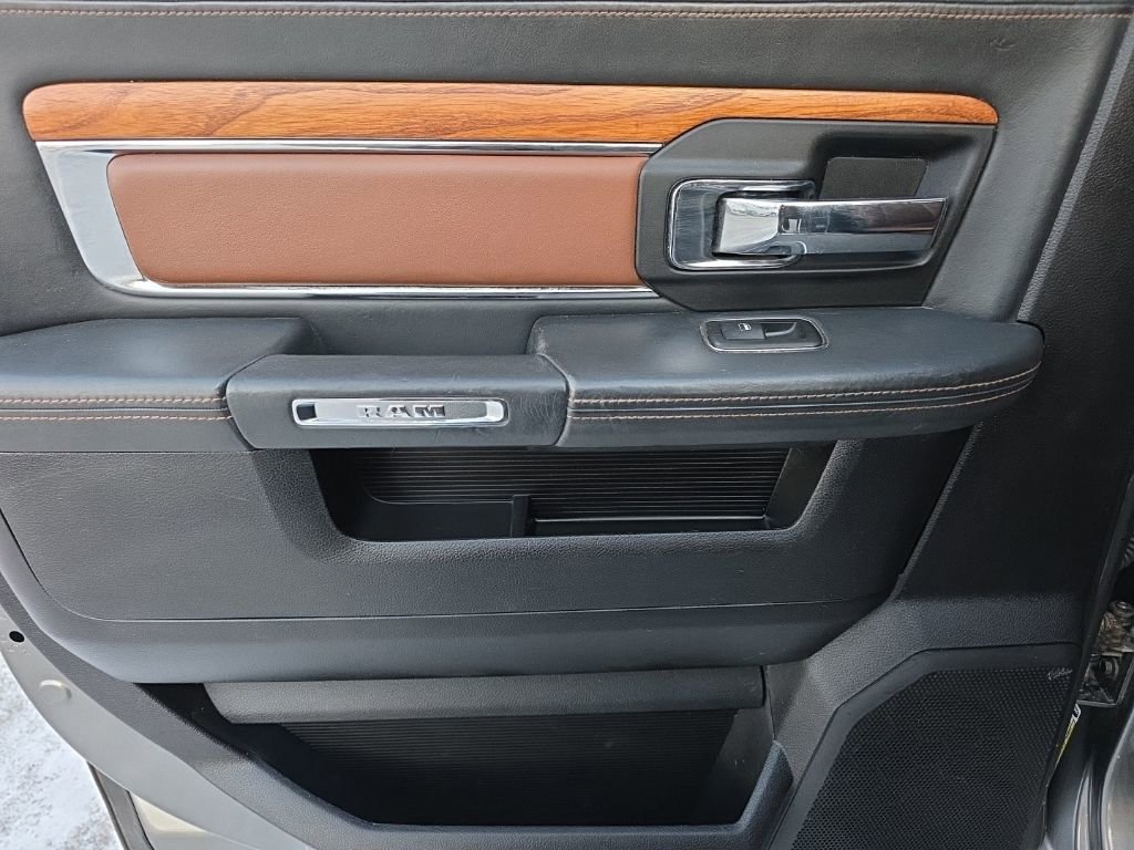 Used 2013 RAM 1500 Laramie Longhorn image 21