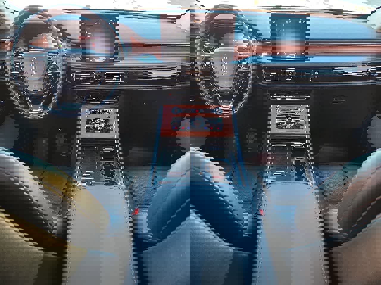 Used 2024 Lincoln Aviator Reserve w/ Equipment Group 201A RWD image 14